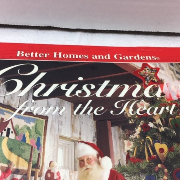 Vintage Christmas Books: Southern Living 1985 Better Homes & Gardens 1995 - Picture 3 of 16